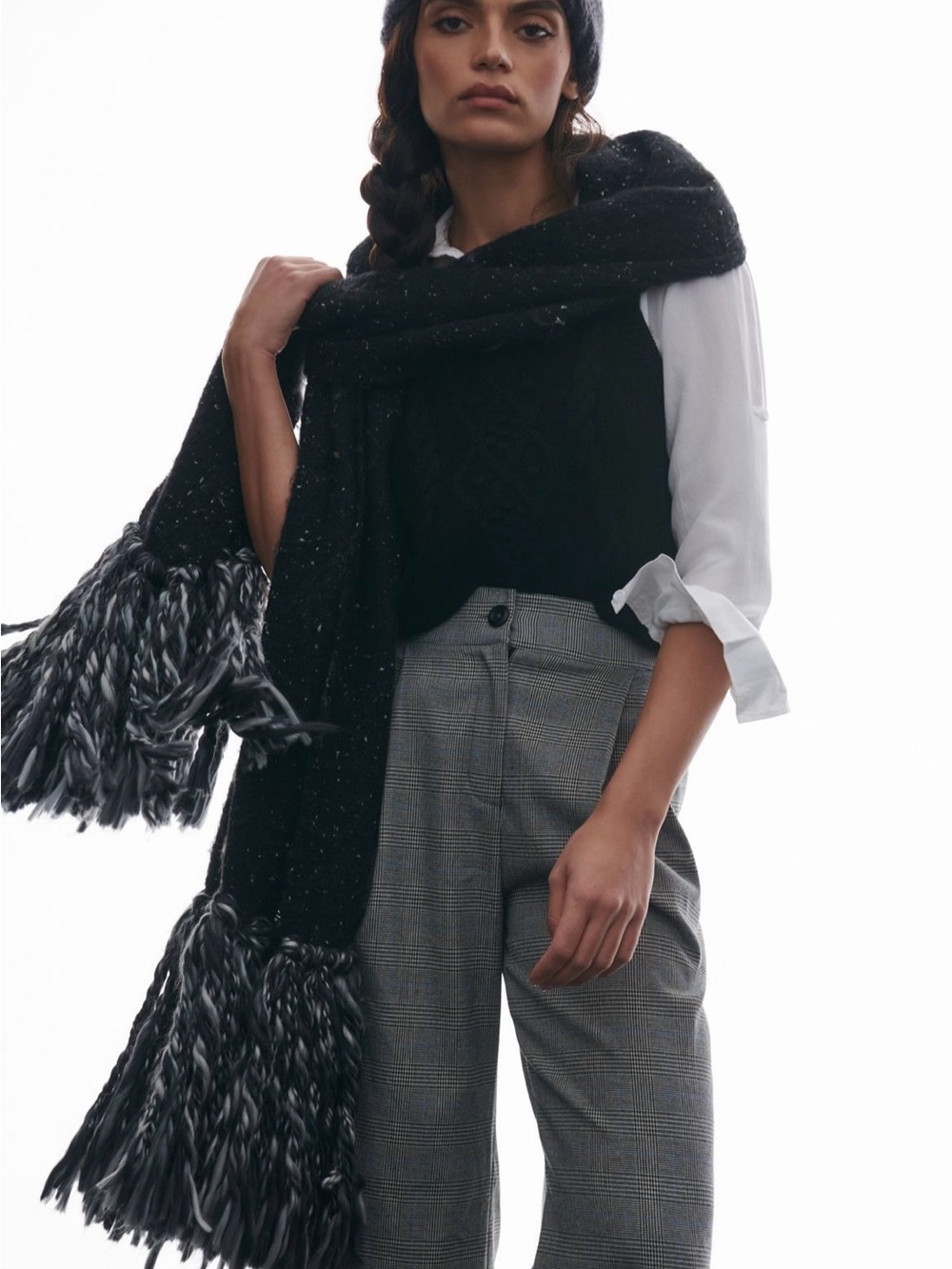 Anthropologie Black Speckled Chunky Fringe Scarf